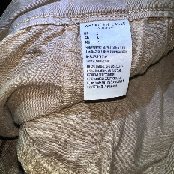 American Eagle Women’s shorts - Picture 4 of 5